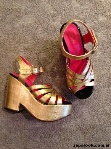 sandalias doradas con plataformas - Chao Shoes primavera verano 2015