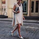 Como combinar zapatos plateados – Outfits Mujer