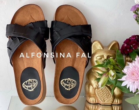 sandalias negras verano 2023 Alfonsina Fal