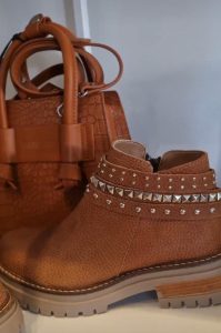 botitas marrones Magali shoes coleccion invierno 2023